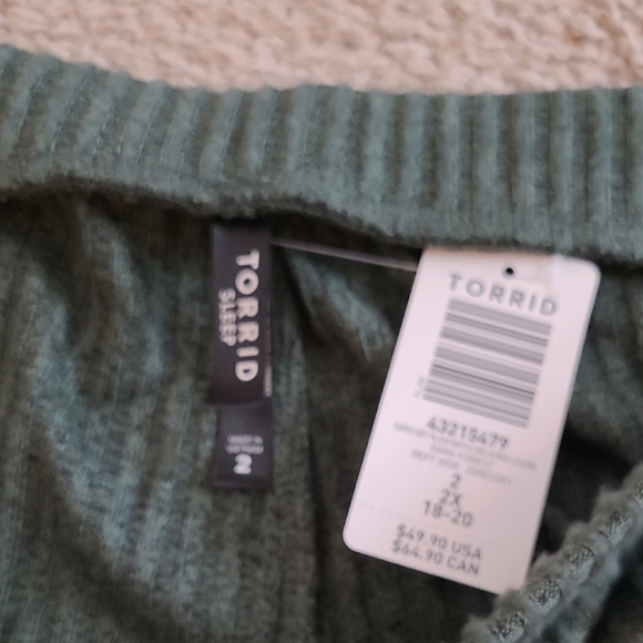 Torrid Green Ribbed Joggers - Picture 2 of 3